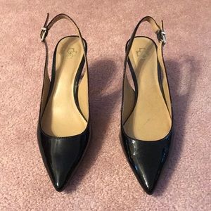 Black pattened leather shoes